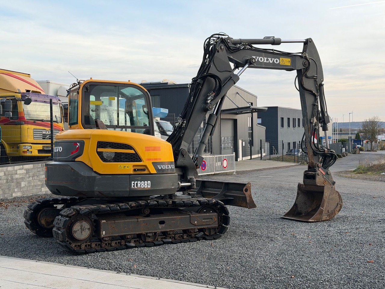 Volvo ECR 88 D Verstellauslger OQ Oilquick Volvo ECR 88 D Verstellauslger OQ Oilquick: صورة 9