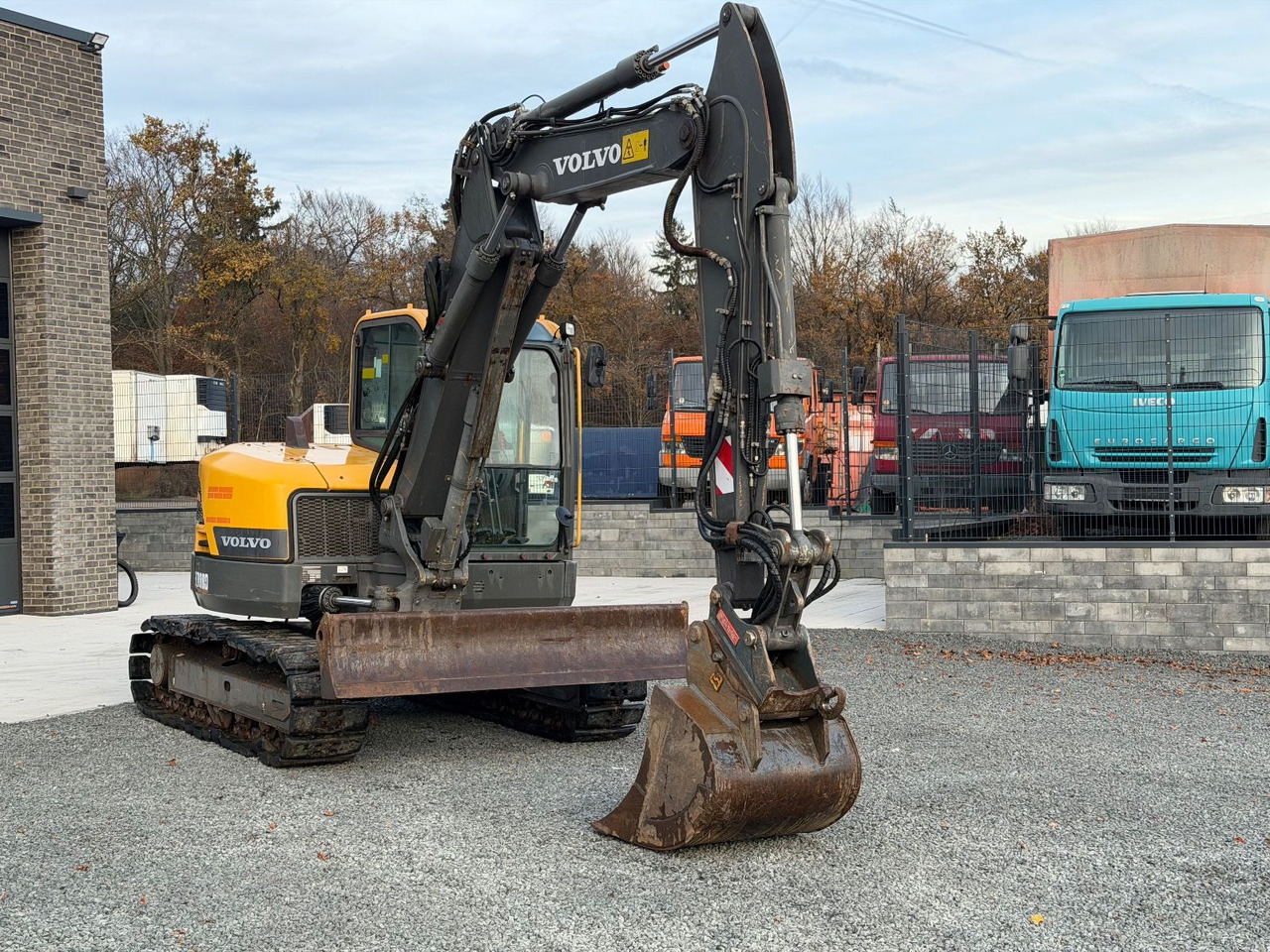 Volvo ECR 88 D Verstellauslger OQ Oilquick Volvo ECR 88 D Verstellauslger OQ Oilquick: صورة 6