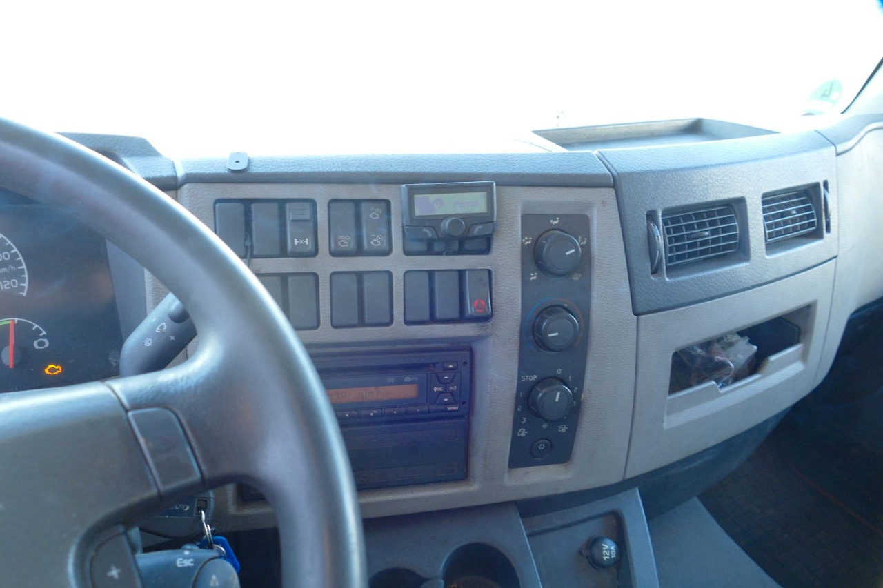 Volvo FL 240 PRITSCHE / PLANE + LBW + KLIMA + EURO 5 - شاحنة ستارة: صورة 5 Volvo FL 240 PRITSCHE / PLANE + LBW + KLIMA + EURO 5 - شاحنة ستارة: صورة 5
