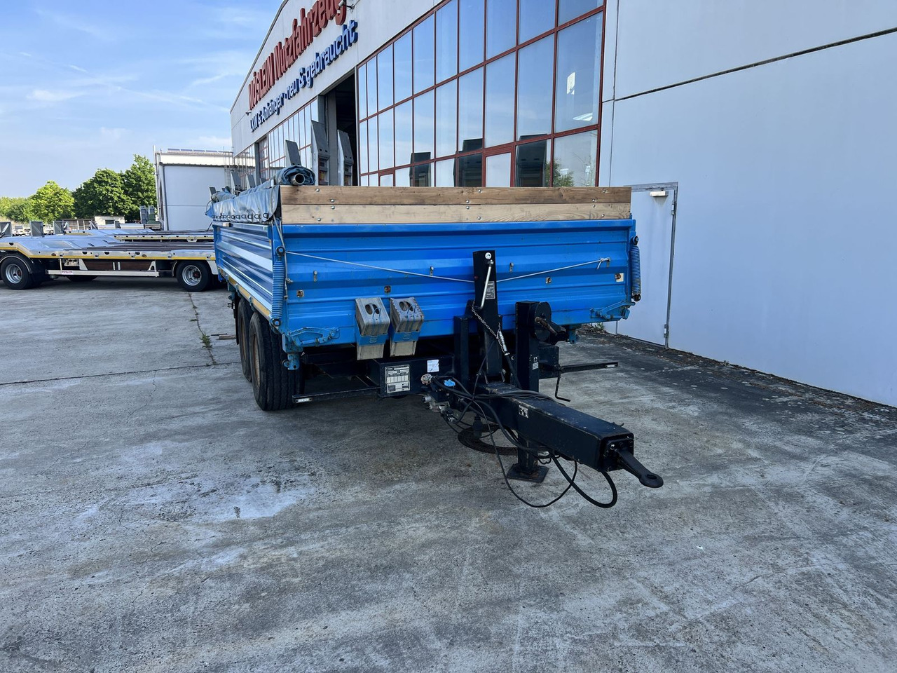 Blomenröhr 14 t Tandemkipper- Tieflader, Breitbereifung - مقطورة قلاب: صورة 4 Blomenröhr 14 t Tandemkipper- Tieflader, Breitbereifung - مقطورة قلاب: صورة 4