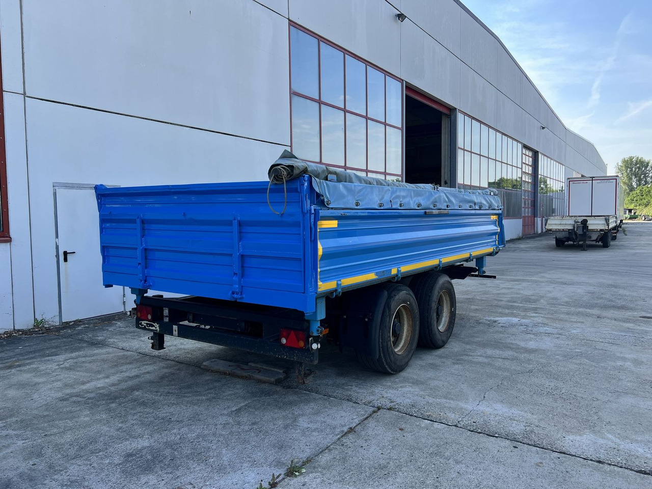 Blomenröhr 14 t Tandemkipper- Tieflader, Breitbereifung - مقطورة قلاب: صورة 5 Blomenröhr 14 t Tandemkipper- Tieflader, Breitbereifung - مقطورة قلاب: صورة 5