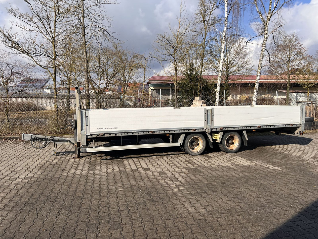 Humbaur 14,4 t Tandem- Pritschenanhänger- Tieflader - مقطورة مسطحة منخفضة: صورة 1 Humbaur 14,4 t Tandem- Pritschenanhänger- Tieflader - مقطورة مسطحة منخفضة: صورة 1