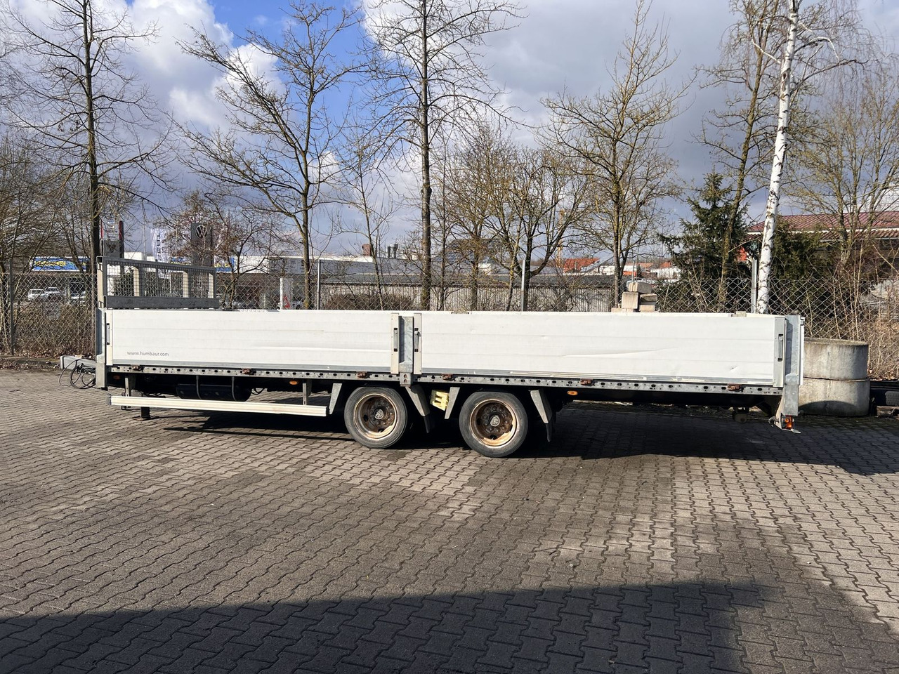 Humbaur 14,4 t Tandem- Pritschenanhänger- Tieflader - مقطورة مسطحة منخفضة: صورة 4 Humbaur 14,4 t Tandem- Pritschenanhänger- Tieflader - مقطورة مسطحة منخفضة: صورة 4