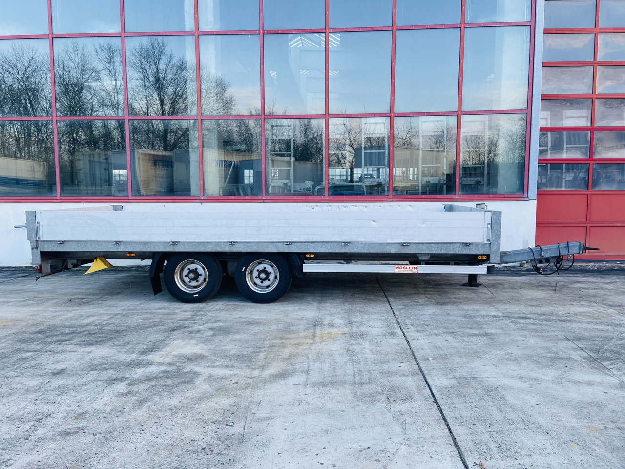 Humbaur HBT Tandem- Pritschenanhänger - مقطورات مسطحة: صورة 2 Humbaur HBT Tandem- Pritschenanhänger - مقطورات مسطحة: صورة 2