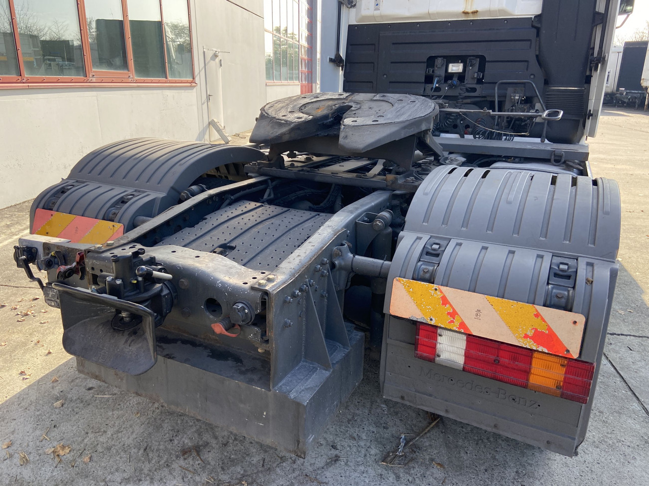 Mercedes-Benz 1841 LS 1841 LS MP3 Sattel- und Anhängerkupplung Lowliner - وحدة جر: صورة 5 Mercedes-Benz 1841 LS 1841 LS MP3 Sattel- und Anhängerkupplung Lowliner - وحدة جر: صورة 5