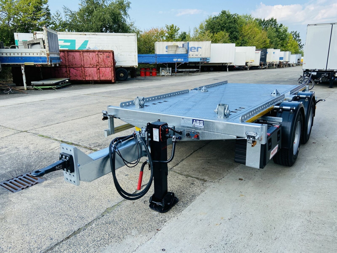 Möslein 14 t GG Tandem- Muldenanhänger - مقطورات مسطحة: صورة 5 Möslein 14 t GG Tandem- Muldenanhänger - مقطورات مسطحة: صورة 5