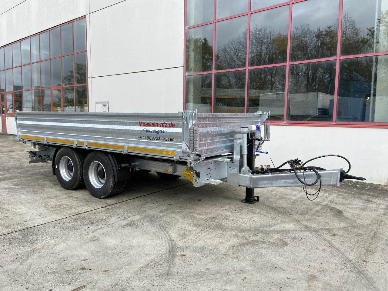 Möslein 14 t Kipper Tieflader 5,70 m lang, Breite Reife - مقطورة قلاب: صورة 3 Möslein 14 t Kipper Tieflader 5,70 m lang, Breite Reife - مقطورة قلاب: صورة 3