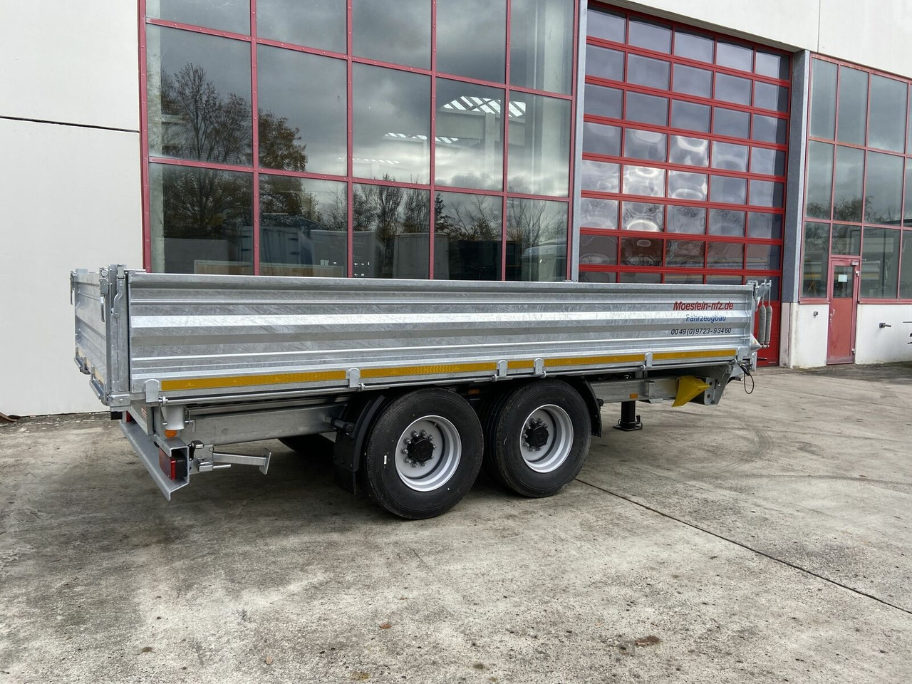 Möslein 14 t Tandem- Kipper Tieflader 5,70 m lang, Brei - مقطورة قلاب: صورة 4 Möslein 14 t Tandem- Kipper Tieflader 5,70 m lang, Brei - مقطورة قلاب: صورة 4