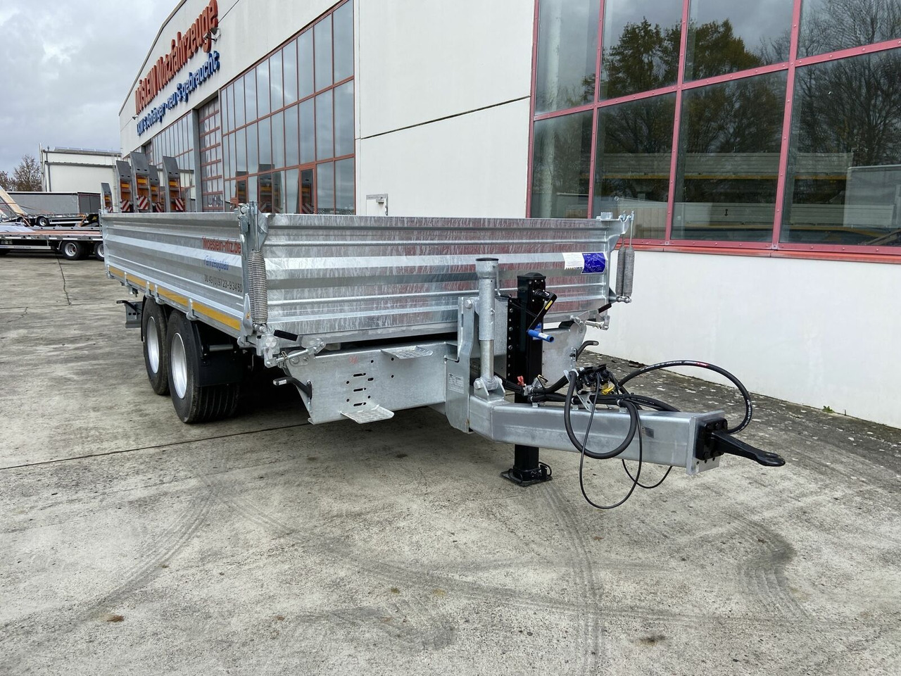 Möslein 14 t Tandem- Kipper Tieflader 5,70 m lang, Brei - مقطورة قلاب: صورة 2 Möslein 14 t Tandem- Kipper Tieflader 5,70 m lang, Brei - مقطورة قلاب: صورة 2