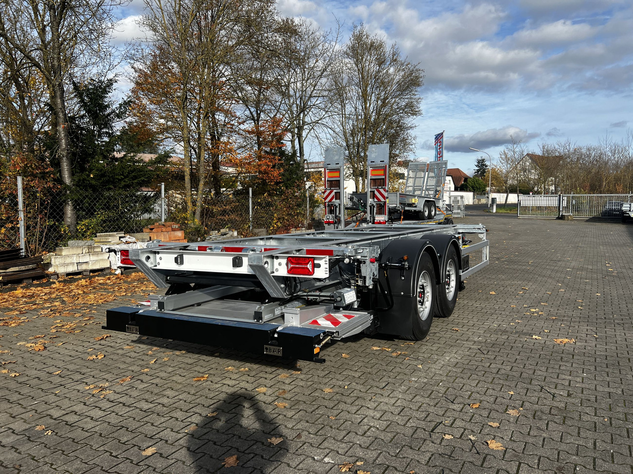 Möslein BDF Tandem- BDF- Wechselanhänger mit Ladebordwand - مقطورة نقل الحاويات: صورة 5 Möslein BDF Tandem- BDF- Wechselanhänger mit Ladebordwand - مقطورة نقل الحاويات: صورة 5