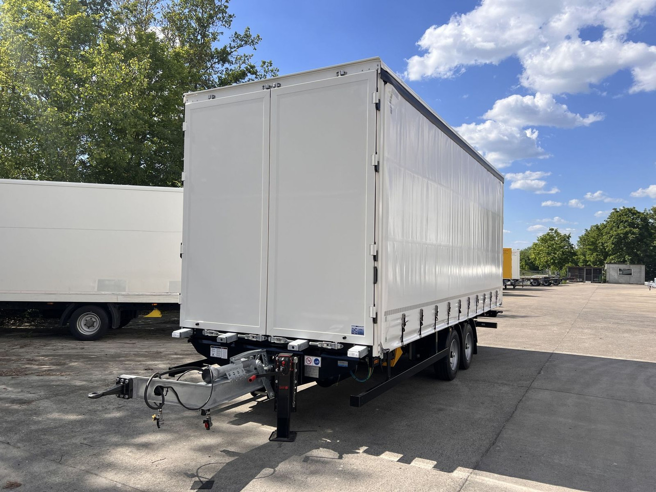 Möslein NEUER Tandem- Planenanhänger Durchladbar - مقطورة ستارة جانبية: صورة 3 Möslein NEUER Tandem- Planenanhänger Durchladbar - مقطورة ستارة جانبية: صورة 3