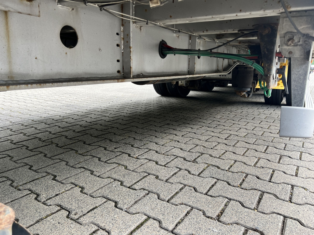 Möslein STO 3 Schwebheim 3 Achs Satteltieflader - عربة منخفضة مسطحة نصف مقطورة: صورة 2 Möslein STO 3 Schwebheim 3 Achs Satteltieflader - عربة منخفضة مسطحة نصف مقطورة: صورة 2