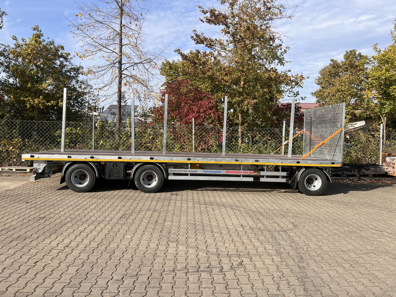 Möslein T 3 Plato 9 m 3 Achs Jumbo- Plato- Anhänger 9 m, Mega - مقطورات مسطحة: صورة 5 Möslein T 3 Plato 9 m 3 Achs Jumbo- Plato- Anhänger 9 m, Mega - مقطورات مسطحة: صورة 5