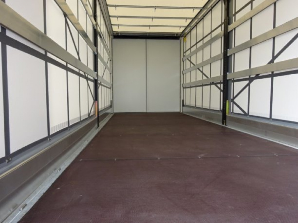 Möslein TPW 105 D Schwebheim Tandem- Planenanhänger Durchladen - مقطورة ستارة جانبية: صورة 4 Möslein TPW 105 D Schwebheim Tandem- Planenanhänger Durchladen - مقطورة ستارة جانبية: صورة 4