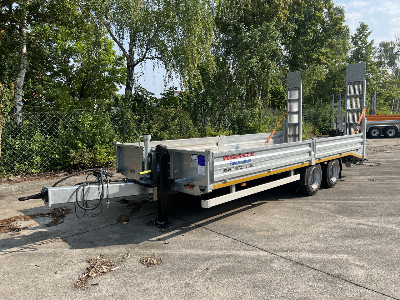 Möslein TT 14 14,4 t TandemtiefladerNeufahrzeug - مقطورة مسطحة منخفضة: صورة 4 Möslein TT 14 14,4 t TandemtiefladerNeufahrzeug - مقطورة مسطحة منخفضة: صورة 4