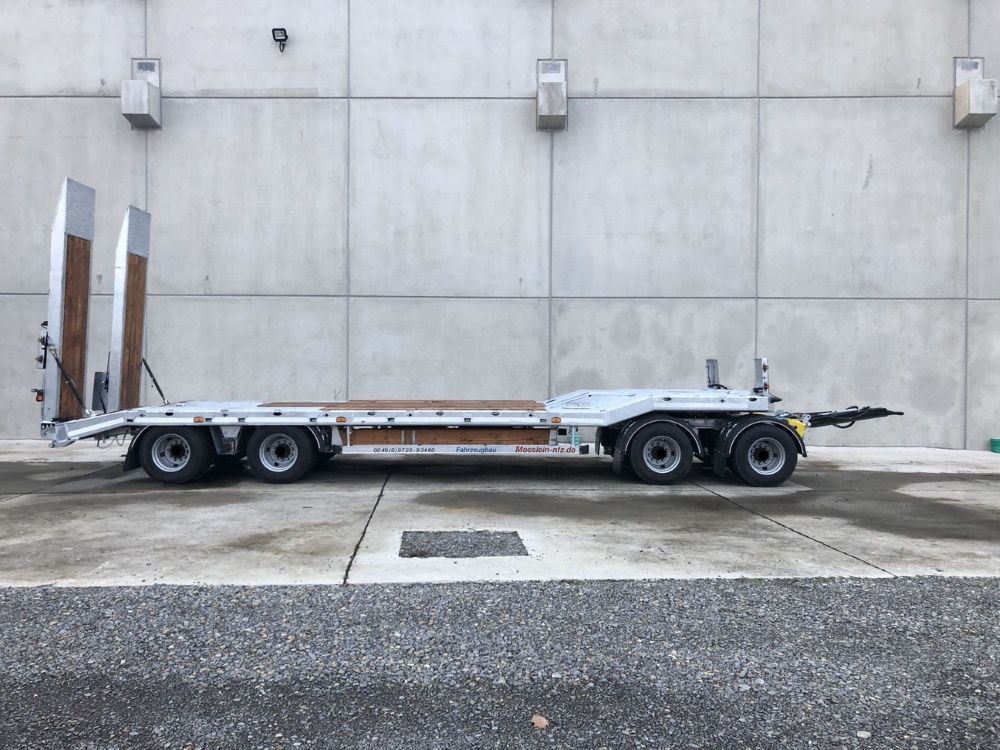 Möslein neuer 4 Achs Tieflader hydraulischen Rampen - مقطورة مسطحة منخفضة: صورة 2 Möslein neuer 4 Achs Tieflader hydraulischen Rampen - مقطورة مسطحة منخفضة: صورة 2