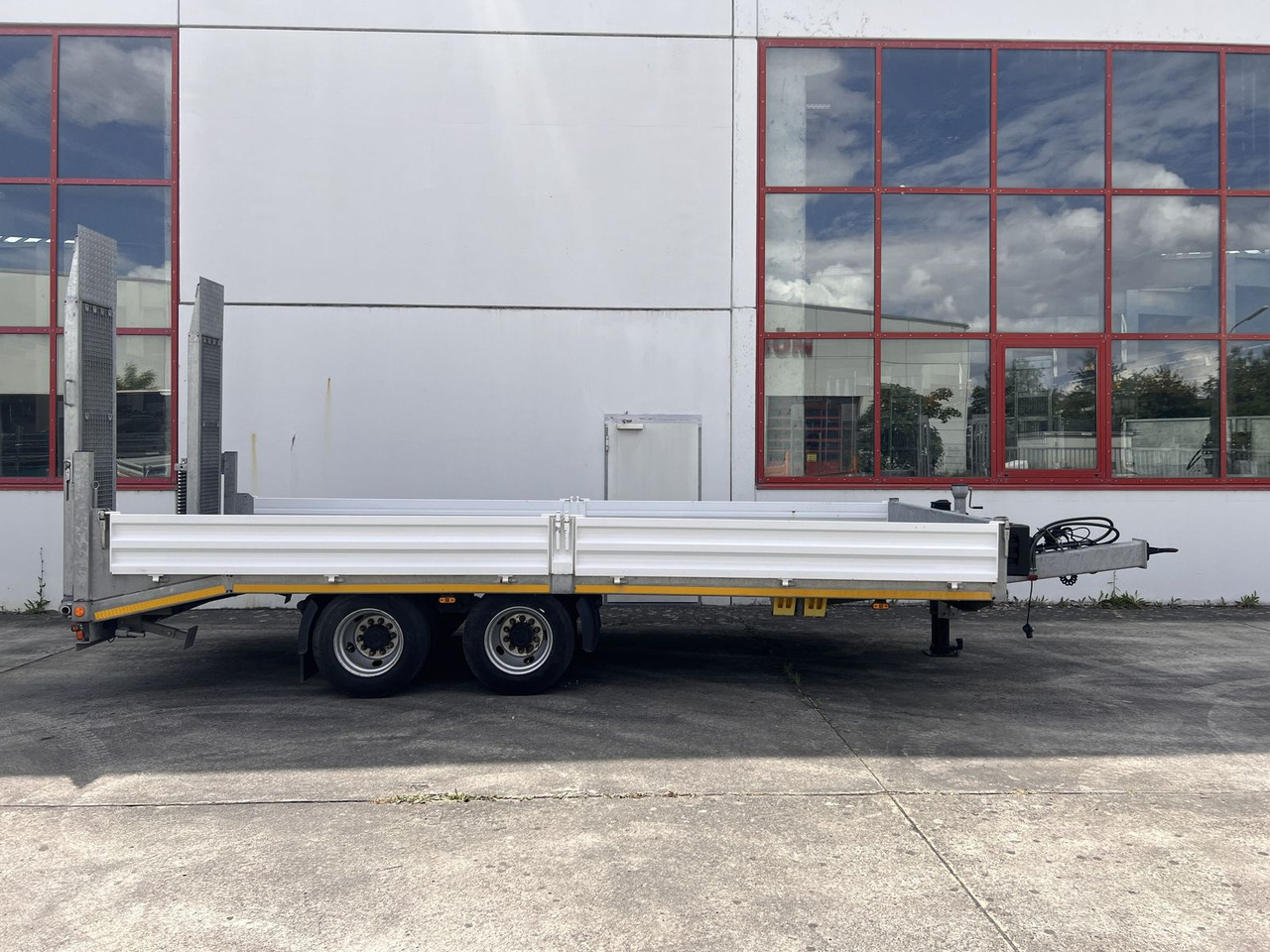 Müller-Mitteltal 14 t Tandemtieflader, wenig Benutzt - مقطورة مسطحة منخفضة: صورة 1 Müller-Mitteltal 14 t Tandemtieflader, wenig Benutzt - مقطورة مسطحة منخفضة: صورة 1