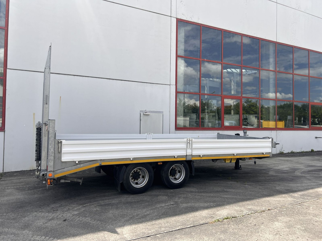 Müller-Mitteltal 14 t Tandemtieflader, wenig Benutzt - مقطورة مسطحة منخفضة: صورة 4 Müller-Mitteltal 14 t Tandemtieflader, wenig Benutzt - مقطورة مسطحة منخفضة: صورة 4