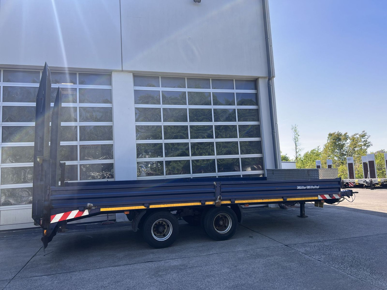 Müller-Mitteltal 21 t Tandemtieflader - مقطورة مسطحة منخفضة: صورة 1 Müller-Mitteltal 21 t Tandemtieflader - مقطورة مسطحة منخفضة: صورة 1