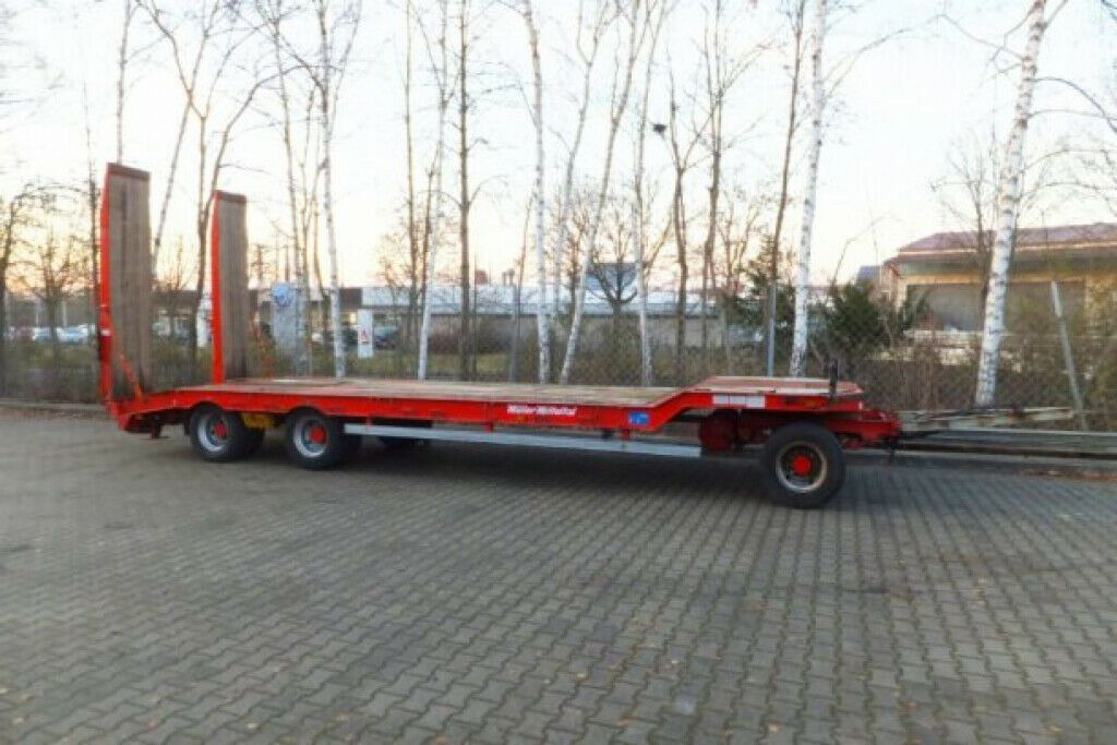 Müller-Mitteltal 3 Achs Tieflader- Anhänger - مقطورة مسطحة منخفضة: صورة 3 Müller-Mitteltal 3 Achs Tieflader- Anhänger - مقطورة مسطحة منخفضة: صورة 3