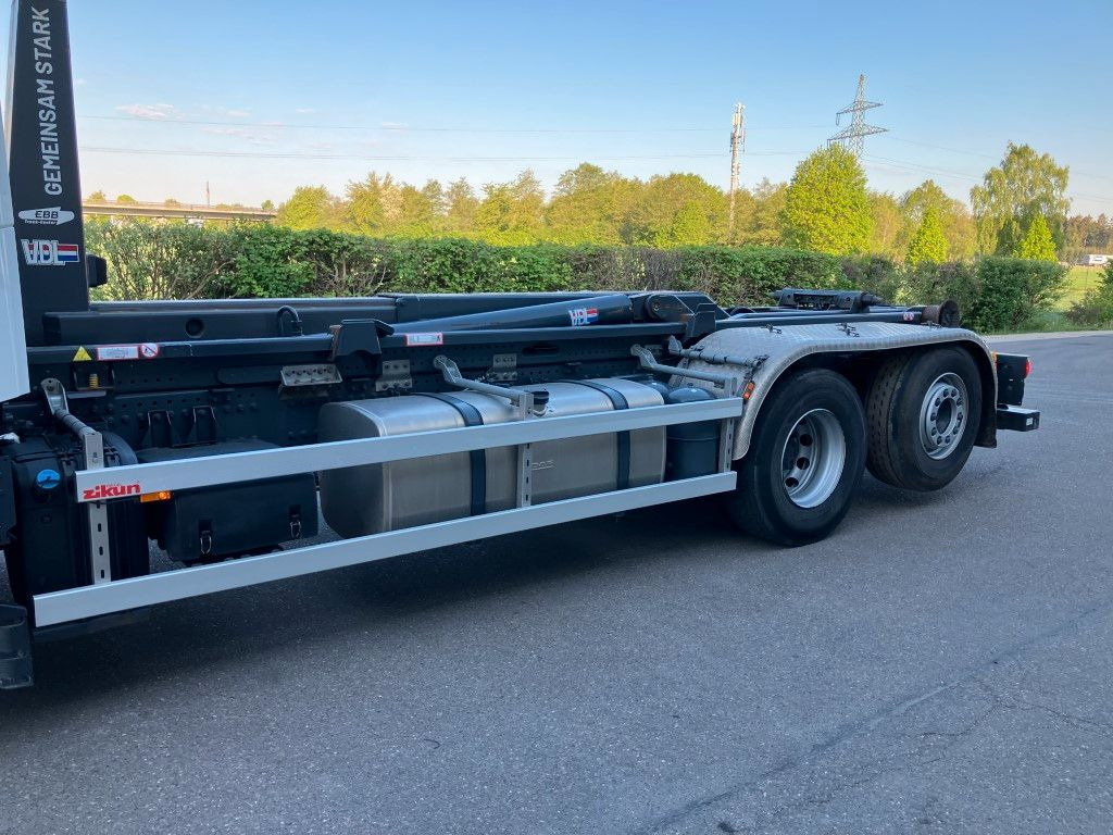 شاحنة ذات خطاف DAF FAN XF 480 mit VDL Abrollkipper DAF FAN XF 480 mit VDL Abrollkipper: صورة 8