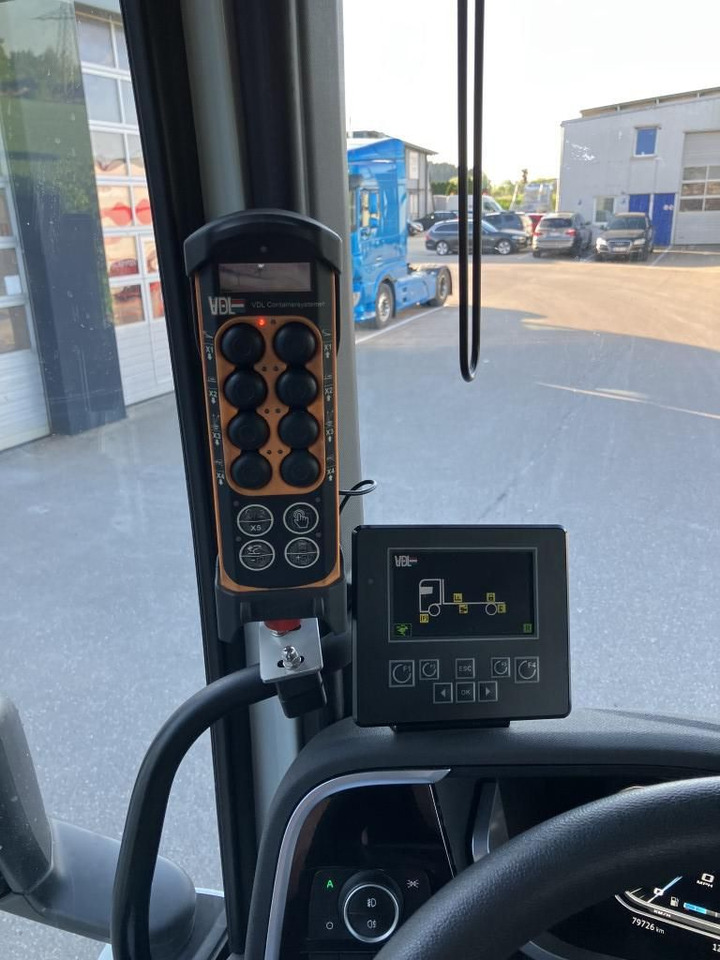 شاحنة ذات خطاف DAF FAN XF 480 mit VDL Abrollkipper DAF FAN XF 480 mit VDL Abrollkipper: صورة 17