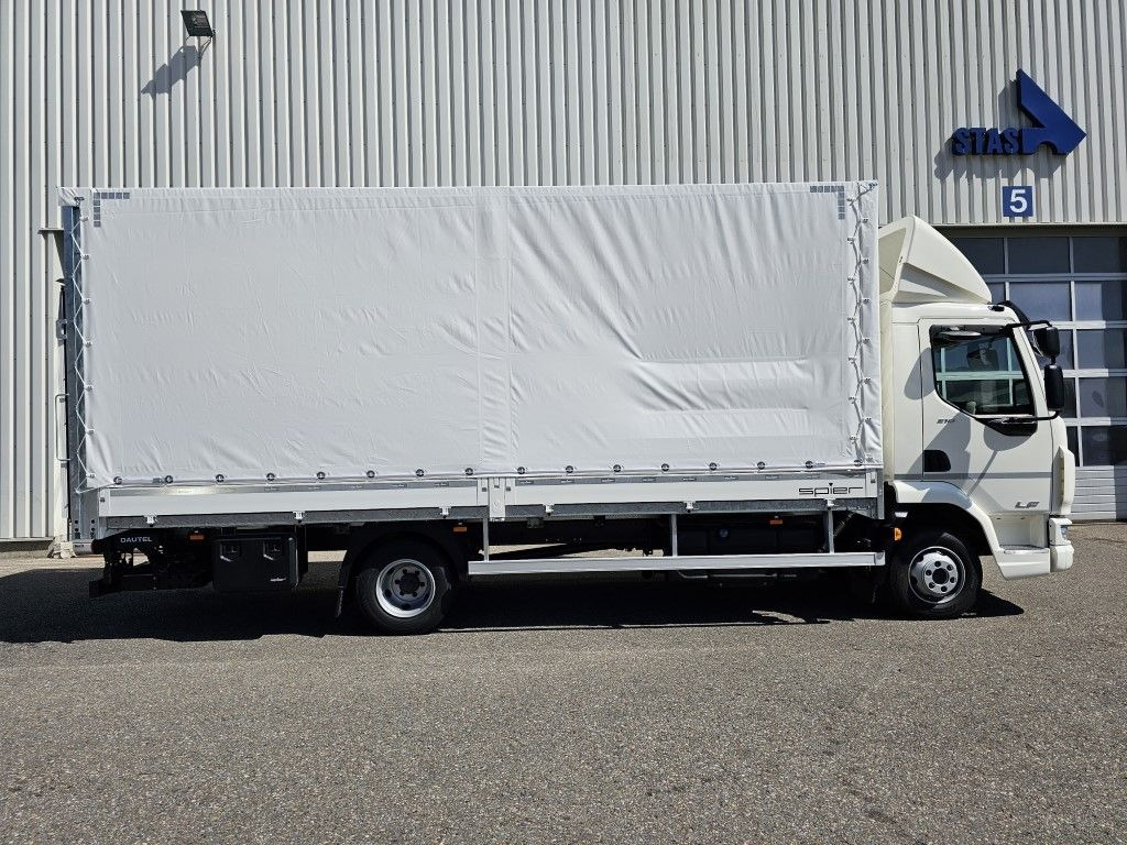 DAF LF 210 7,49t Spier Pritsche-Plane LBW Tageszulas DAF FA LF 210 08t Spier Pritsche mit LBW - شاحنة ستارة: صورة 3 DAF LF 210 7,49t Spier Pritsche-Plane LBW Tageszulas DAF FA LF 210 08t Spier Pritsche mit LBW - شاحنة ستارة: صورة 3