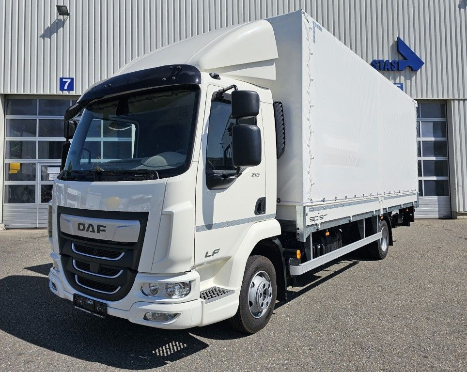 DAF LF 210 7,49t Spier Pritsche-Plane LBW Tageszulas DAF FA LF 210 08t Spier Pritsche mit LBW - شاحنة ستارة: صورة 1 DAF LF 210 7,49t Spier Pritsche-Plane LBW Tageszulas DAF FA LF 210 08t Spier Pritsche mit LBW - شاحنة ستارة: صورة 1