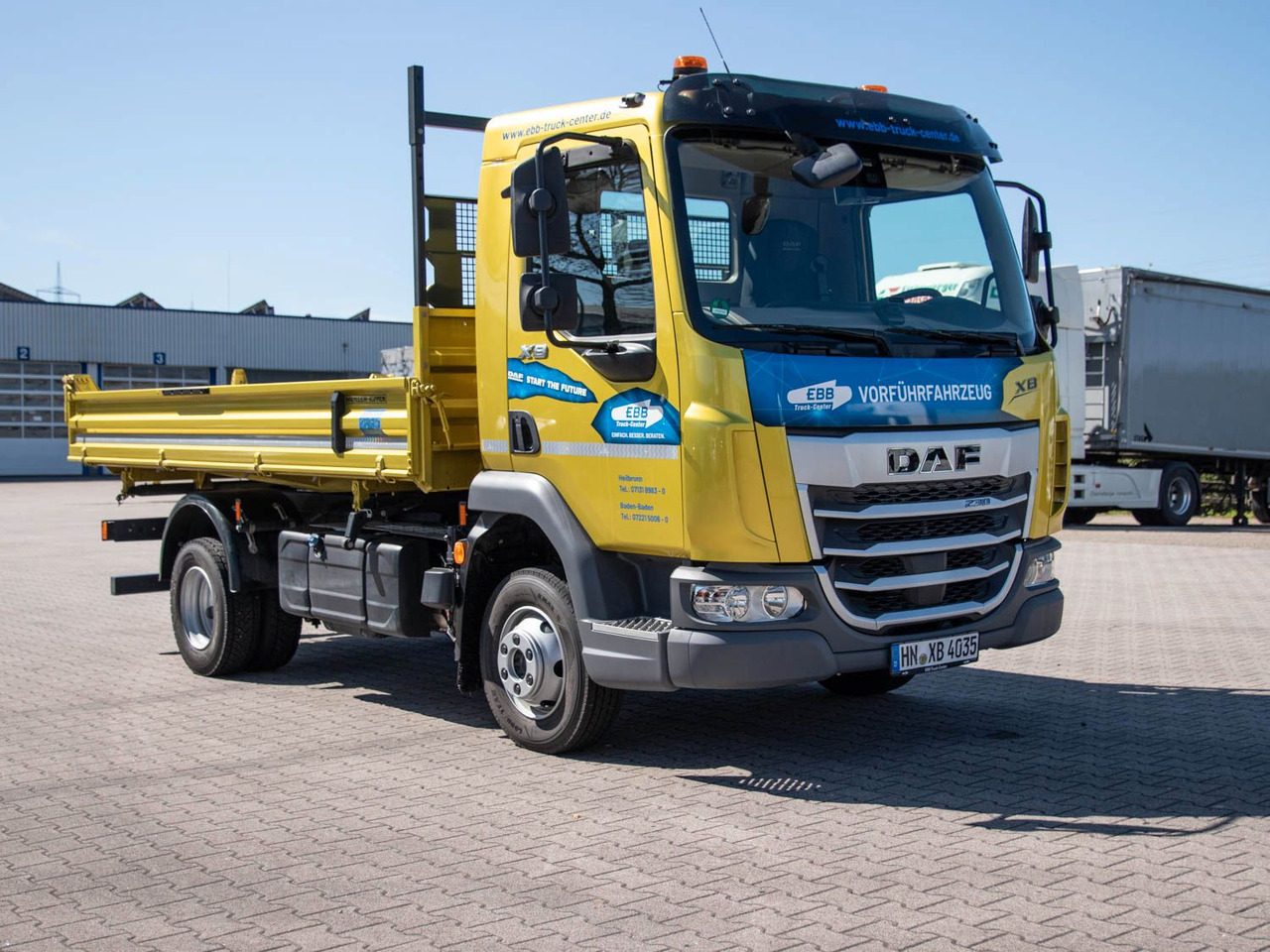 DAF XB 230 7,5t Meiller Kipper DAF XB 230 7,5t Meiller Kipper - شاحنة قلاب: صورة 3 DAF XB 230 7,5t Meiller Kipper DAF XB 230 7,5t Meiller Kipper - شاحنة قلاب: صورة 3