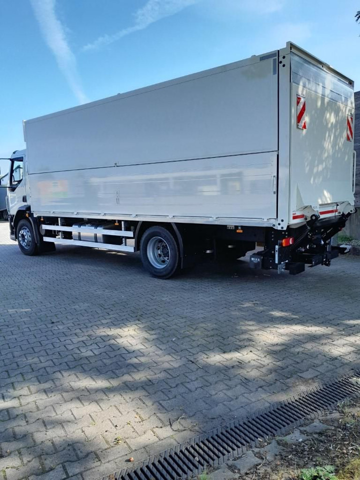 DAF XB 310 FA 18t Getränkeaufbau DAF XB 310 FA 18t Getränkeaufbau - شاحنة المشروبات: صورة 4 DAF XB 310 FA 18t Getränkeaufbau DAF XB 310 FA 18t Getränkeaufbau - شاحنة المشروبات: صورة 4