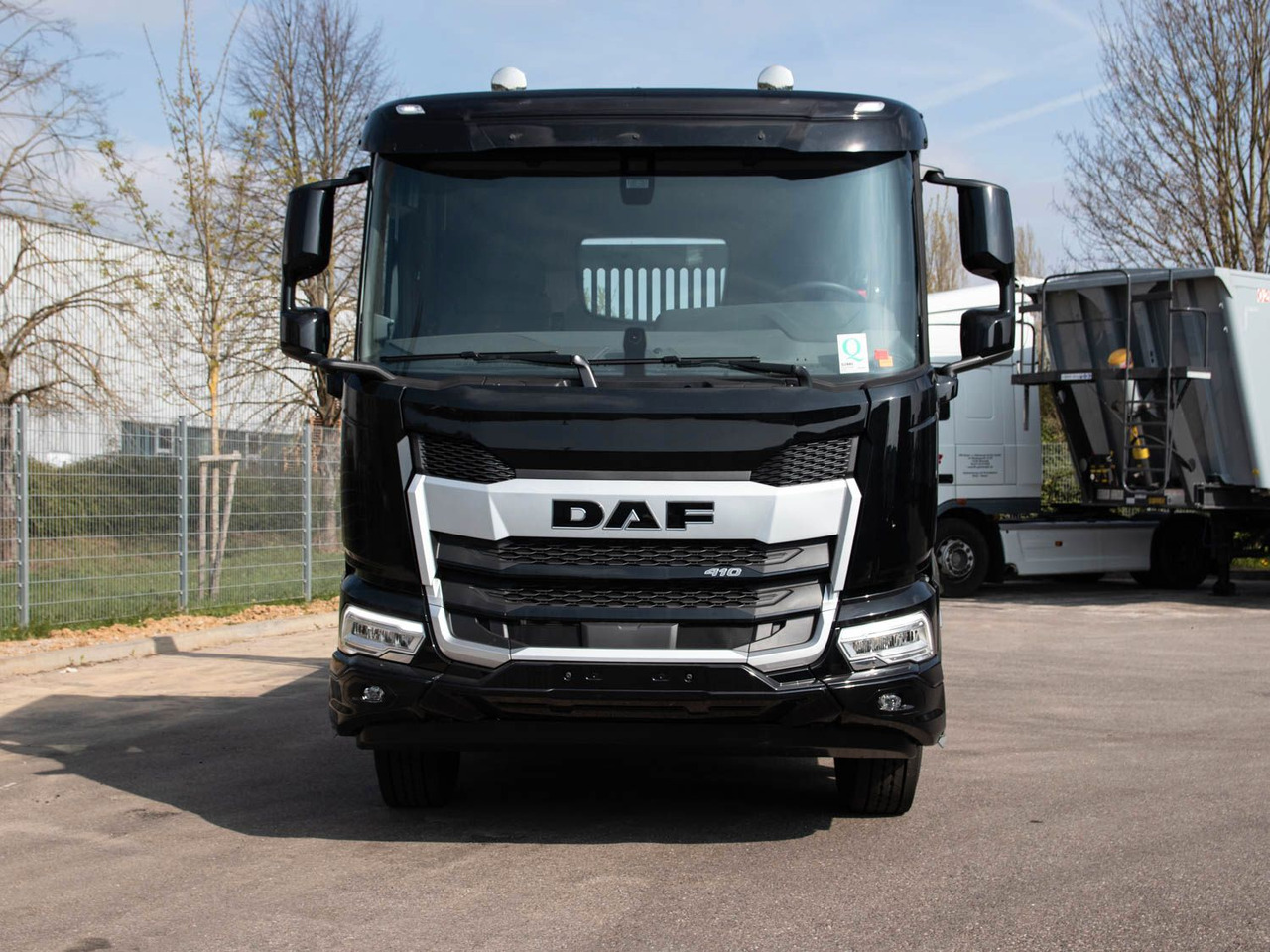 DAF XD 410 FA Absetzkipper DAF XD 410 FA Absetzkipper - شاحنة نقل المخلفات: صورة 4 DAF XD 410 FA Absetzkipper DAF XD 410 FA Absetzkipper - شاحنة نقل المخلفات: صورة 4