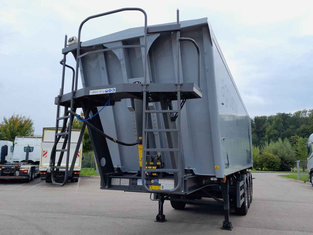Stas AgroStar 47,3 cbm Alu-Kippsattelauflieger - قلابة نصف مقطورة نصف مقطورة قلابة: صورة 5 Stas AgroStar 47,3 cbm Alu-Kippsattelauflieger - قلابة نصف مقطورة نصف مقطورة قلابة: صورة 5