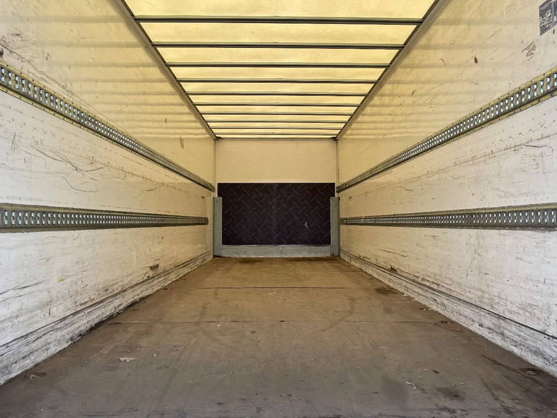 DAF LF 180 8-2016 - شاحنة مقفلة: صورة 5 DAF LF 180 8-2016 - شاحنة مقفلة: صورة 5