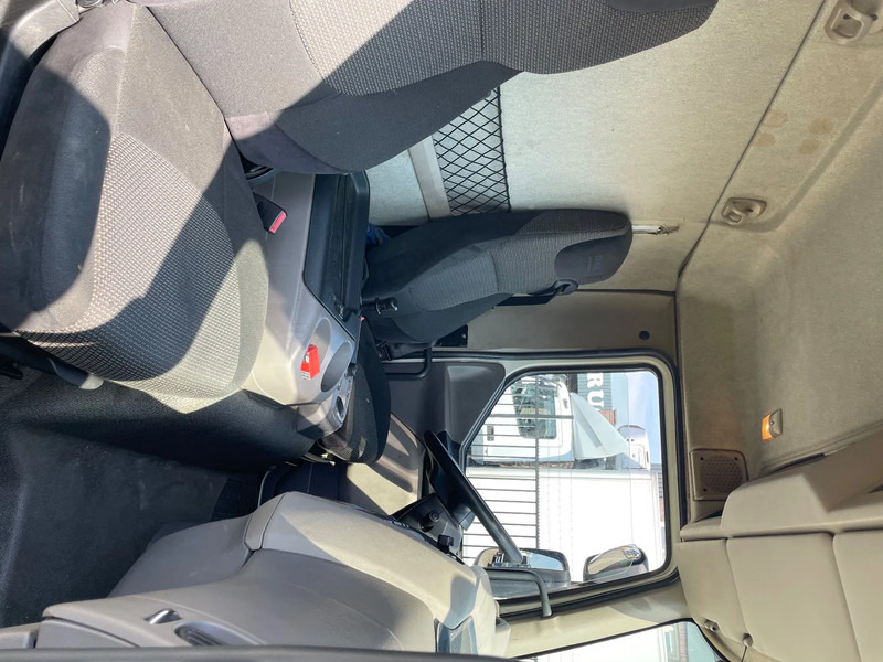 شاحنة مقفلة DAF LF 180 8-2016: صورة 10