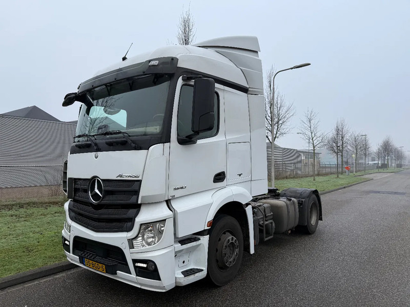 Mercedes-Benz Actros 1940 - وحدة جر: صورة 1 Mercedes-Benz Actros 1940 - وحدة جر: صورة 1