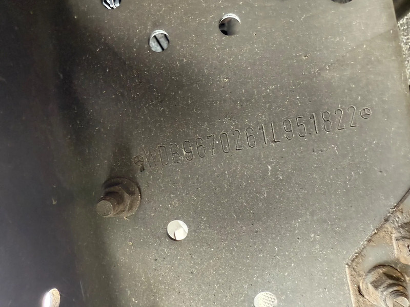 شاحنة هيكل كابينة Mercedes-Benz Atego 1318 L: صورة 16 شاحنة هيكل كابينة Mercedes-Benz Atego 1318 L: صورة 16