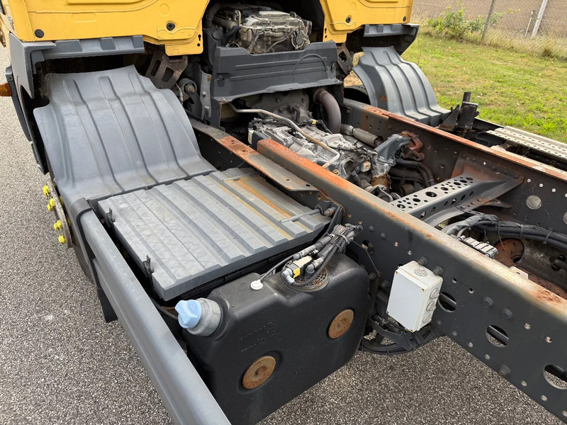 شاحنة هيكل كابينة Mercedes-Benz Atego 1318 L: صورة 19 شاحنة هيكل كابينة Mercedes-Benz Atego 1318 L: صورة 19