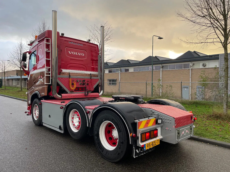 Volvo FH 500 SHOWTRUCK EURO 6 - وحدة جر: صورة 3 Volvo FH 500 SHOWTRUCK EURO 6 - وحدة جر: صورة 3
