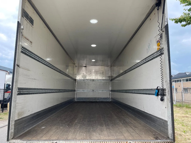 شاحنة مقفلة Volvo FL 210 euro 6 2015: صورة 7