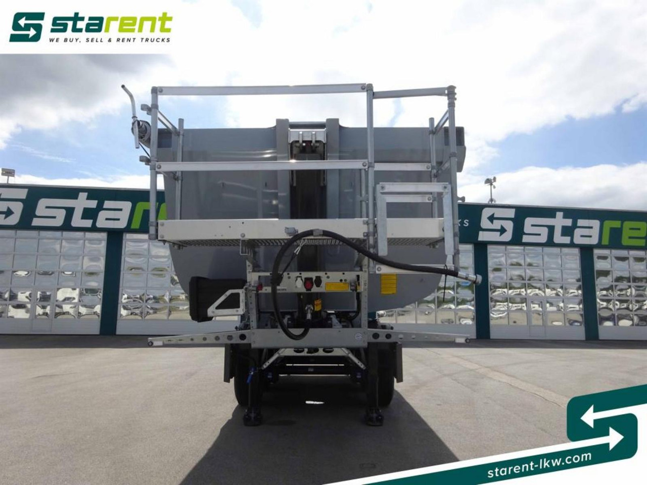 Schmitz 3-Achs Kipper, 24m³, Liftachse, Alu-Felgen - قلابة نصف مقطورة نصف مقطورة قلابة: صورة 2 Schmitz 3-Achs Kipper, 24m³, Liftachse, Alu-Felgen - قلابة نصف مقطورة نصف مقطورة قلابة: صورة 2