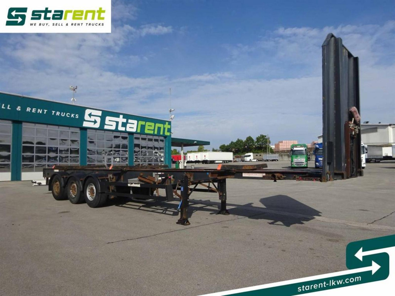 Schwarzmüller Holzrungenauflieger Liftachse TÜV gültig bis 09/25 - نصف مقطورة اخشاب: صورة 3 Schwarzmüller Holzrungenauflieger Liftachse TÜV gültig bis 09/25 - نصف مقطورة اخشاب: صورة 3