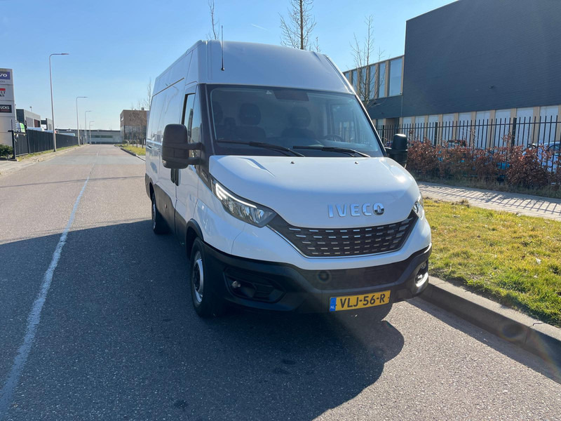 Iveco Daily 35 S 16V, Hi-Matic, 352 L H3, Airco, Camera - فان: صورة 5 Iveco Daily 35 S 16V, Hi-Matic, 352 L H3, Airco, Camera - فان: صورة 5