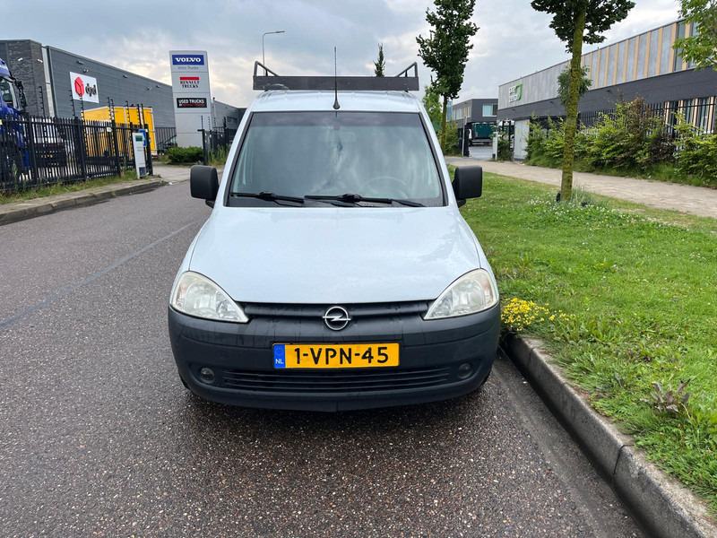 Opel Combo 1.3 CDTI, Airco, Radio, Roofrack - فان المدمجة: صورة 4 Opel Combo 1.3 CDTI, Airco, Radio, Roofrack - فان المدمجة: صورة 4