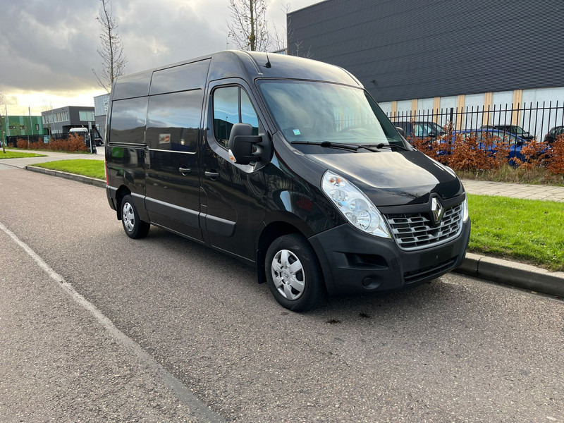 فان المدمجة Renault Master 130.33 L2H2 2.3dci: صورة 18