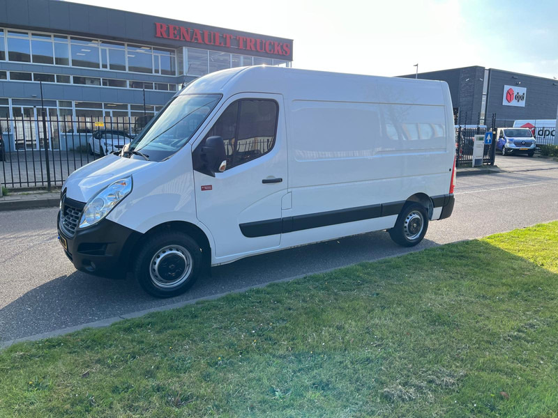 Renault Master 130.35 2.3dci L2 H2, Airco, Nav, Bluetooth - فان: صورة 2 Renault Master 130.35 2.3dci L2 H2, Airco, Nav, Bluetooth - فان: صورة 2