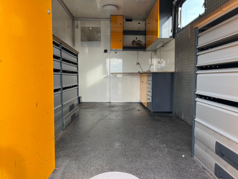 Renault Master 165.35 L3, Euro 6, Airco, Nav, Camera, Mobile office/ workshop - شاحنة مغلقة الصندوق: صورة 5 Renault Master 165.35 L3, Euro 6, Airco, Nav, Camera, Mobile office/ workshop - شاحنة مغلقة الصندوق: صورة 5