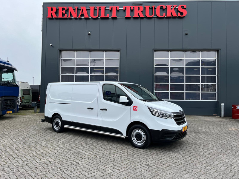 Renault Trafic E-Tech Red L2 H1, Nieuwstaat/New condition, Lees omschrijving/Read description - فان المدمجة, فان كهربائية: صورة 2 Renault Trafic E-Tech Red L2 H1, Nieuwstaat/New condition, Lees omschrijving/Read description - فان المدمجة, فان كهربائية: صورة 2