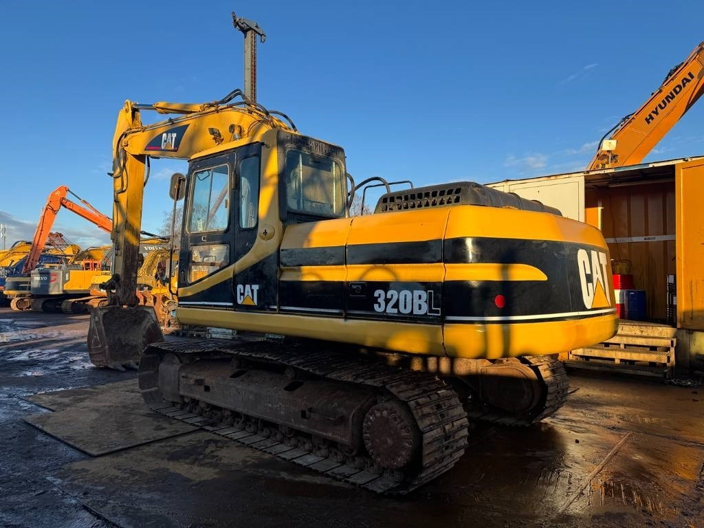 CAT 320 B L - حفار زحاف: صورة 3 CAT 320 B L - حفار زحاف: صورة 3