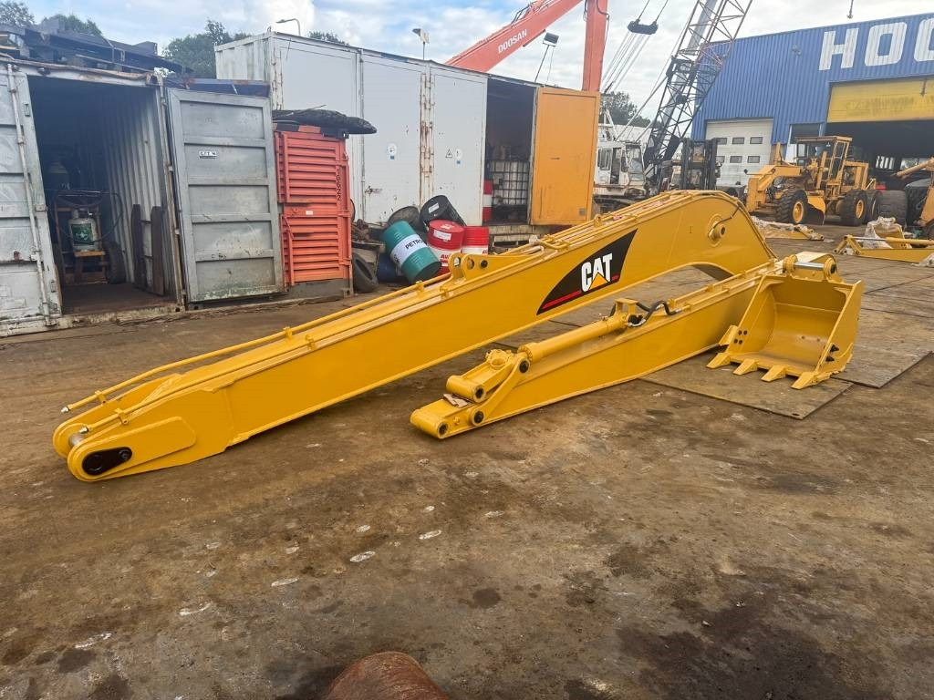 CAT 320 D L LONG REACH BOOM 15M UNUSED - حفارة: صورة 3 CAT 320 D L LONG REACH BOOM 15M UNUSED - حفارة: صورة 3