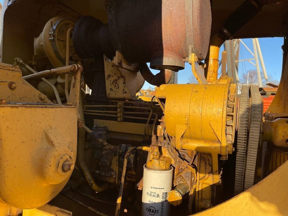 ماكينة وضع الأنابيب CAT 572 G: صورة 8